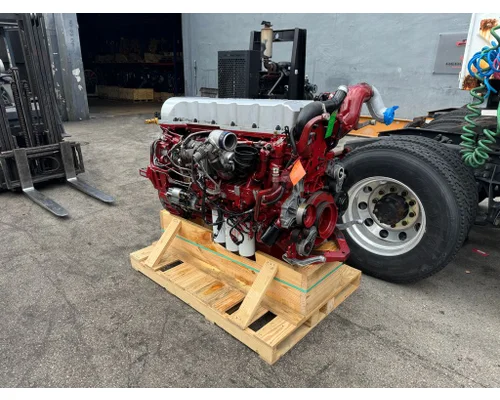 MACK MP7 Engine Assembly