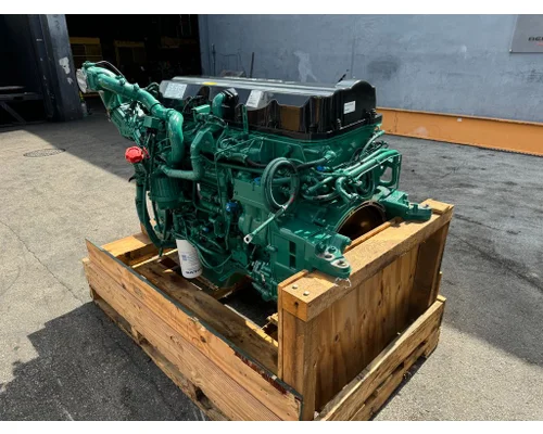 MACK MP7 Engine Assembly