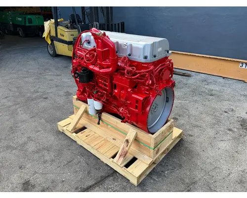 MACK MP7 Engine Assembly