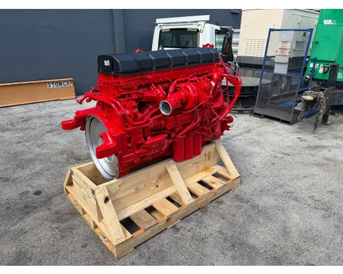 MACK MP7 Engine Assembly