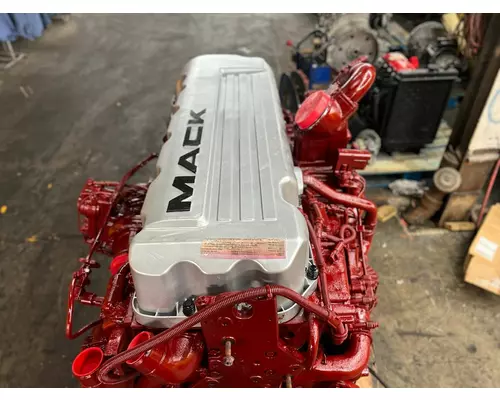 MACK MP7 Engine Assembly