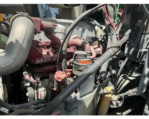 MACK MP7 Engine Assembly