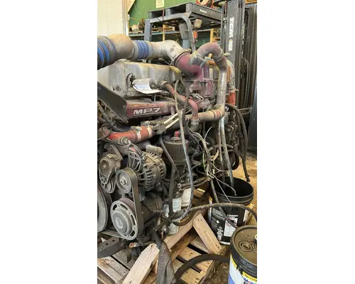 MACK MP7 Engine Assembly