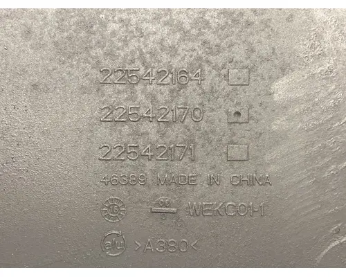 MACK MP7 Engine Oil Cooler