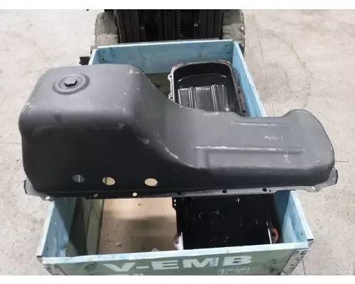 MACK MP7 Oil Pan