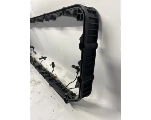 MACK MP7 Valve Cover