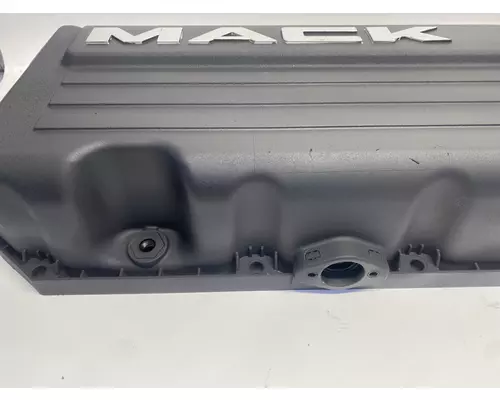 MACK MP7 Valve Cover