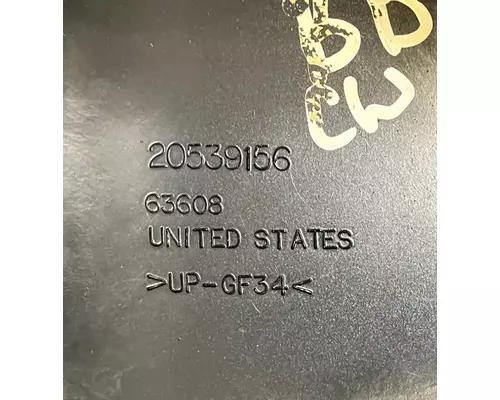 MACK MP7 Valve Cover