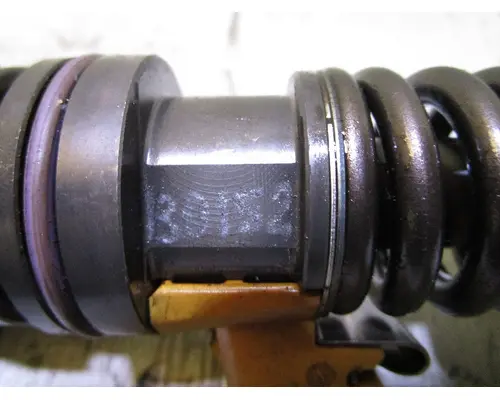 MACK MP8_21458369 Fuel Injector