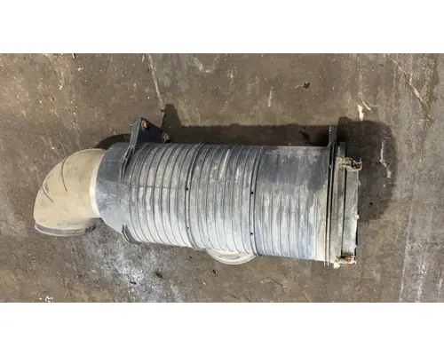 MACK MP8 Air Cleaner