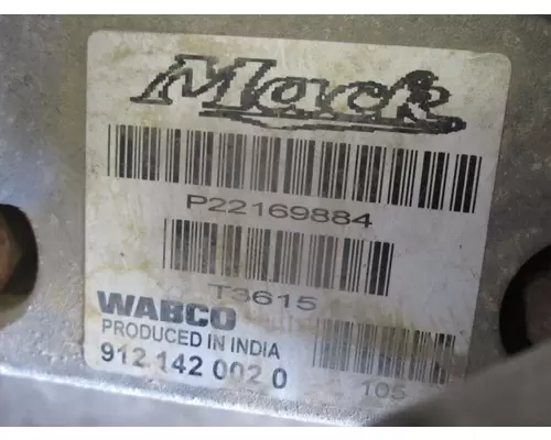 MACK MP8 Air Compressor