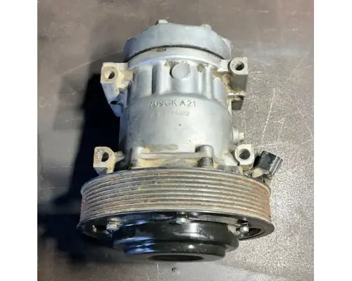 MACK MP8 Air Conditioner Compressor