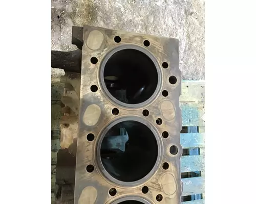 MACK MP8 CYLINDER BLOCK