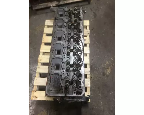 MACK MP8 CYLINDER HEAD