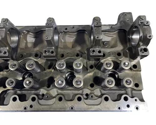 MACK MP8 Cylinder Head