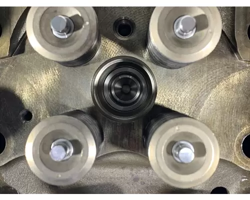 MACK MP8 Cylinder Head