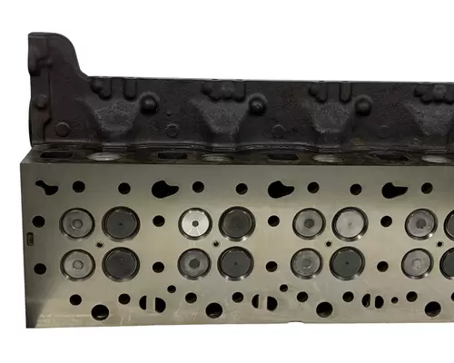 MACK MP8 Cylinder Head