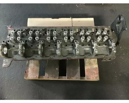 MACK MP8 Cylinder Head