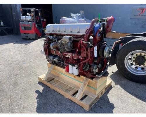 MACK MP8 Engine Assembly