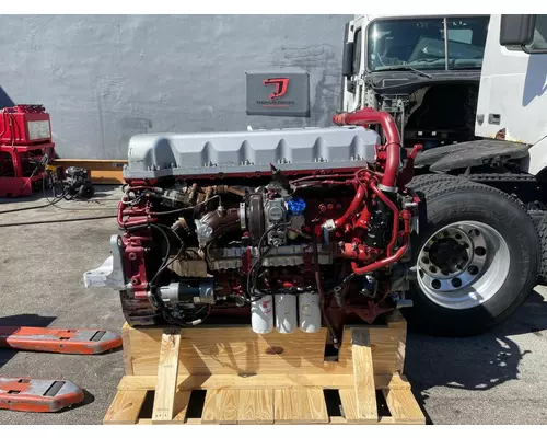 MACK MP8 Engine Assembly