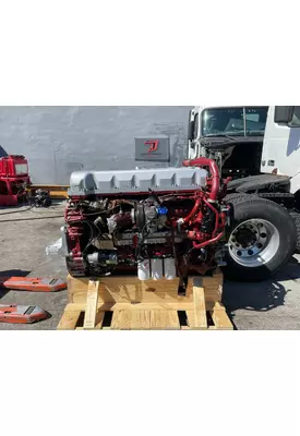 MACK MP8 Engine Assembly