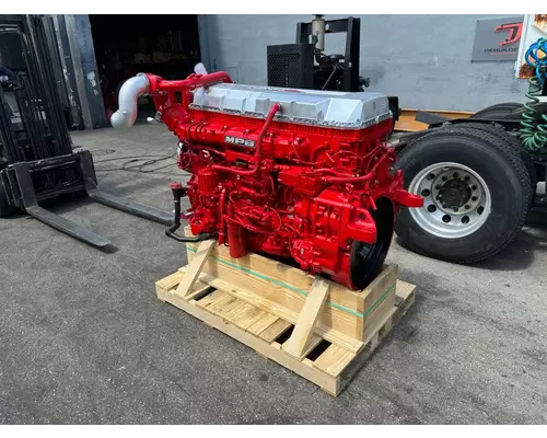 MACK MP8 Engine Assembly