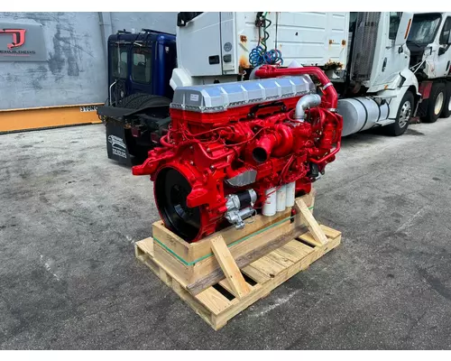 MACK MP8 Engine Assembly