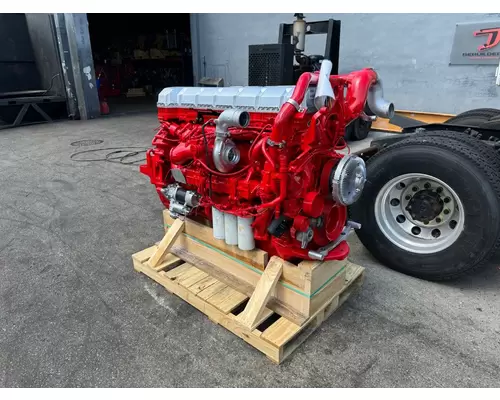 MACK MP8 Engine Assembly