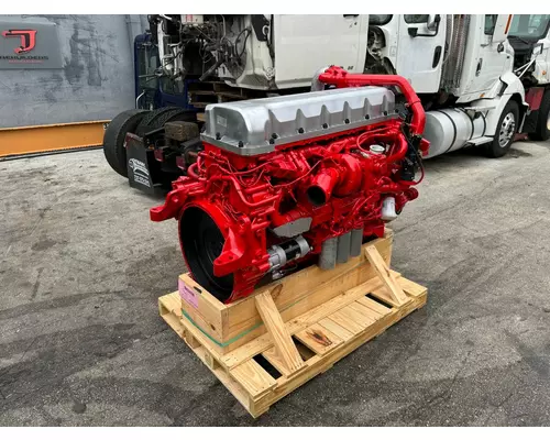 MACK MP8 Engine Assembly