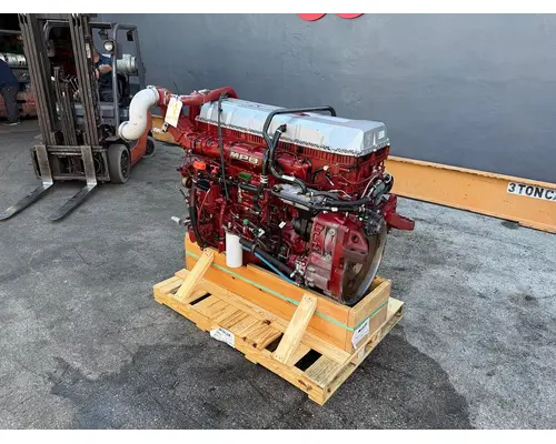 MACK MP8 Engine Assembly