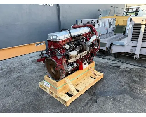 MACK MP8 Engine Assembly