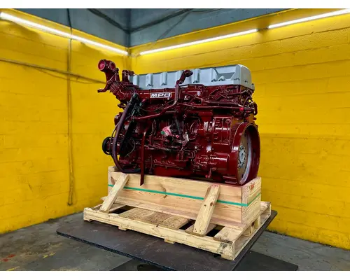 MACK MP8 Engine Assembly