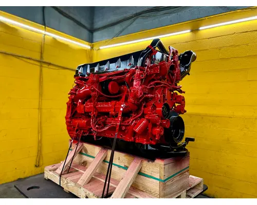 MACK MP8 Engine Assembly