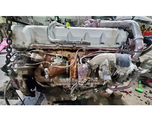 MACK MP8 Engine Assembly