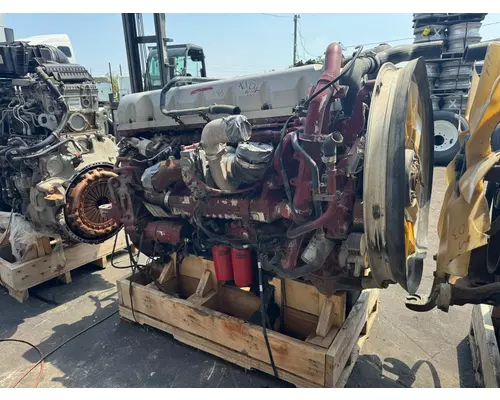 MACK MP8 Engine Assembly