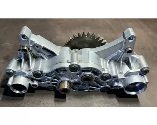 MACK MP8 Oil Pump