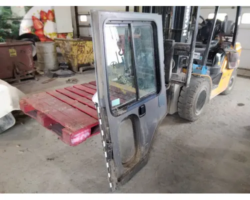 MACK MR611 DOOR ASSEMBLY, FRONT