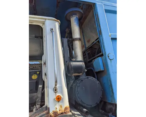 MACK MR688S Air Cleaner