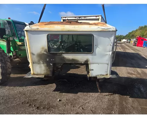 MACK MR688S Cab Mount