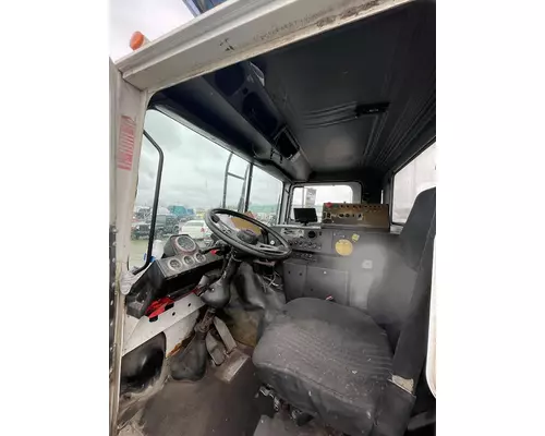 MACK MR688S Complete Vehicle