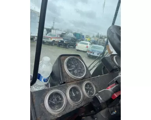 MACK MR688S Complete Vehicle