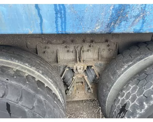 MACK MR688S Complete Vehicle