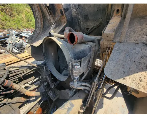 MACK MR688S Intercooler