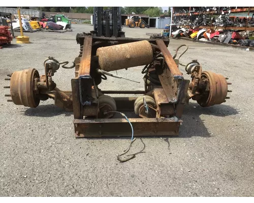 MACK MR688S Lift Axle