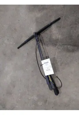 MACK MR688S WINDSHIELD WIPER ARM