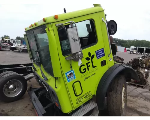 MACK MR688 CAB