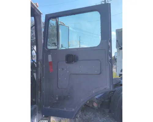 MACK MR688 DOOR ASSEMBLY, FRONT