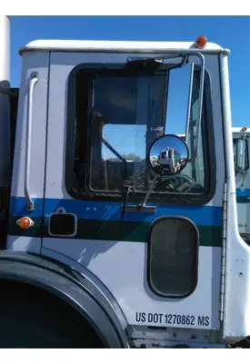 MACK MR688 DOOR ASSEMBLY, FRONT