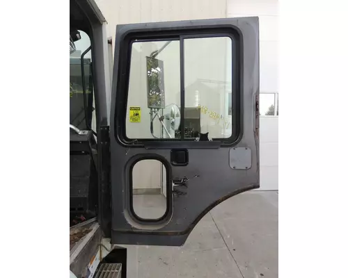 MACK MR688 DOOR ASSEMBLY, FRONT