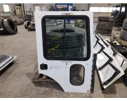 MACK MR688 DOOR ASSEMBLY, FRONT